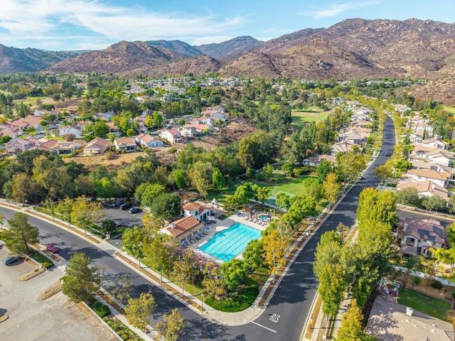 2361 Old Ranch Rd, Escondido, CA 92027
