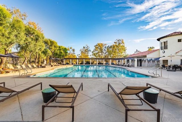 2361 Old Ranch Rd, Escondido, CA 92027