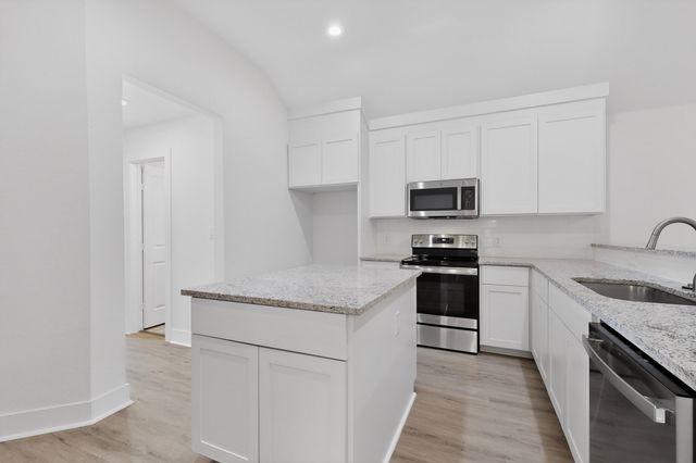 1615 Jones Street, Greenville, TX 75401