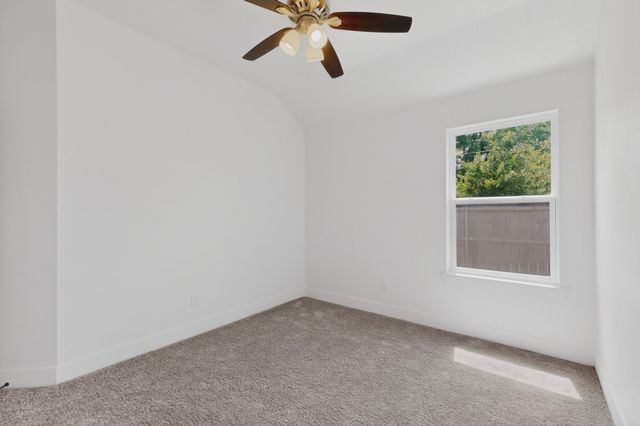 1615 Jones Street, Greenville, TX 75401