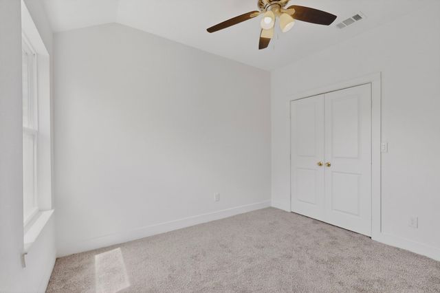 1615 Jones Street, Greenville, TX 75401
