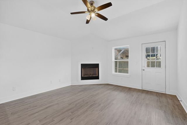 1615 Jones Street, Greenville, TX 75401
