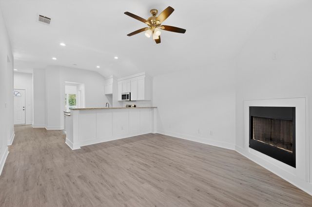 1615 Jones Street, Greenville, TX 75401
