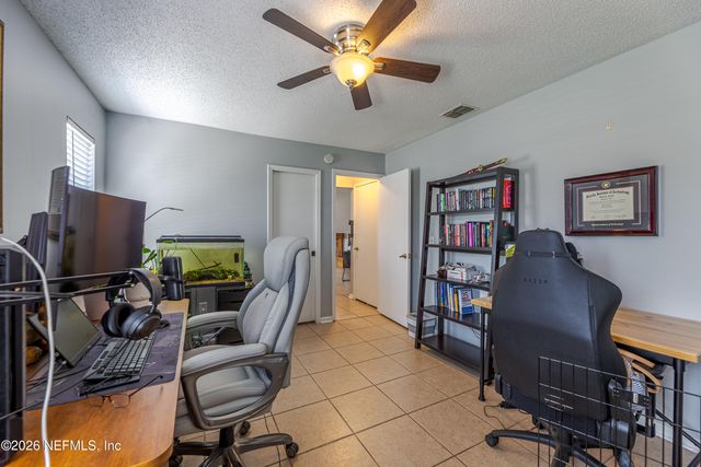 3801 WINDRIDGE Court, Jacksonville, FL 32257