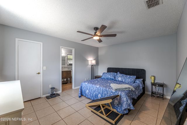 3801 WINDRIDGE Court, Jacksonville, FL 32257