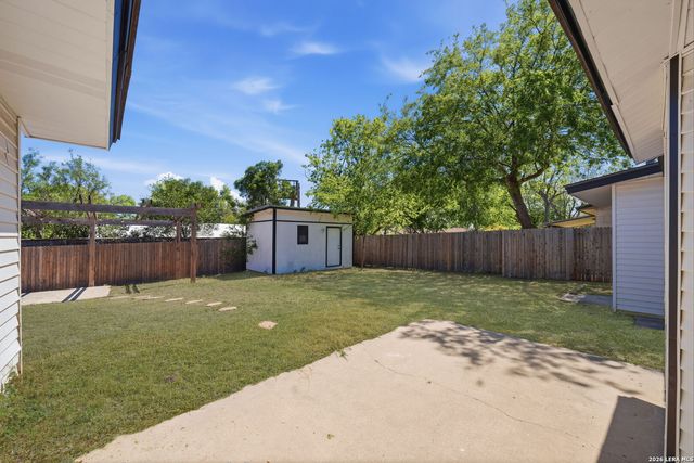 4350 Eagle Nest, San Antonio, TX 78233