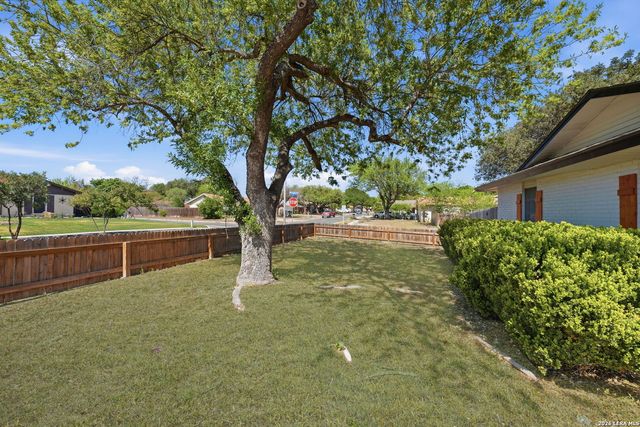 4350 Eagle Nest, San Antonio, TX 78233