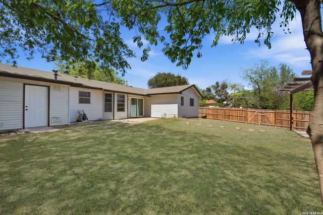 4350 Eagle Nest, San Antonio, TX 78233