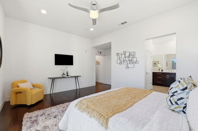 460 Montague Expressway 40, Milpitas, CA 95035