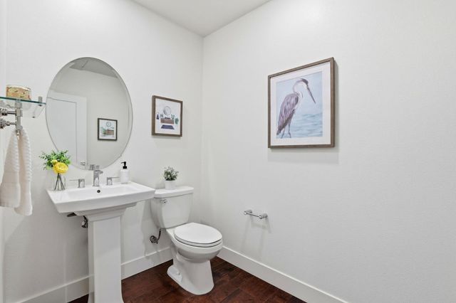 460 Montague Expressway 40, Milpitas, CA 95035