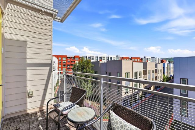 460 Montague Expressway 40, Milpitas, CA 95035