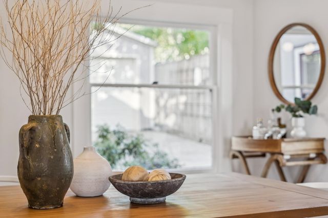 5460 5460 Carlton St, Oakland, CA 94618