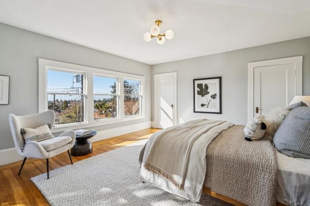 5460 5460 Carlton St, Oakland, CA 94618