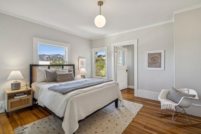 5460 5460 Carlton St, Oakland, CA 94618