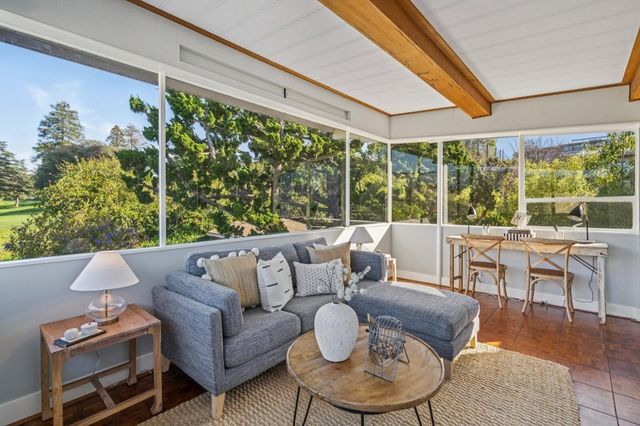 5460 5460 Carlton St, Oakland, CA 94618