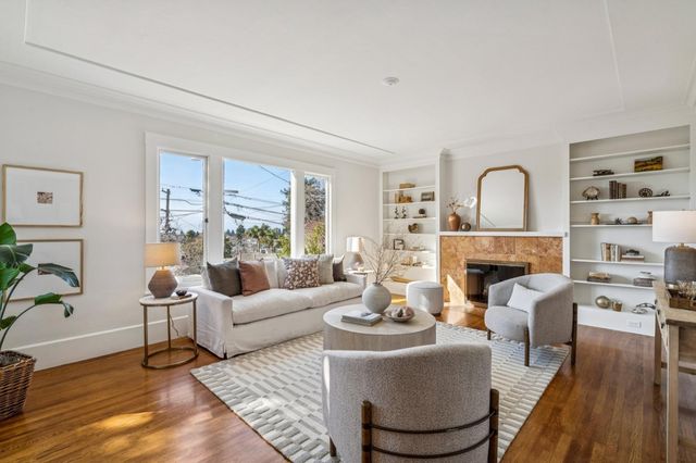 5460 5460 Carlton St, Oakland, CA 94618