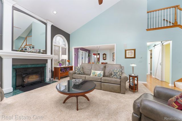 167 Forest Valley Court, Putnam Township, MI 48169