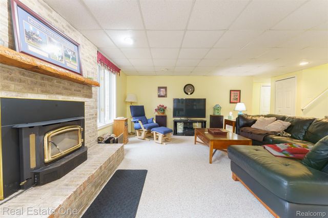 167 Forest Valley Court, Putnam Township, MI 48169