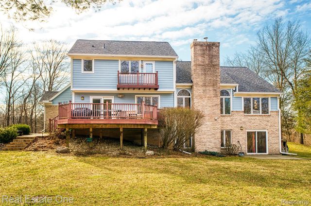 167 Forest Valley Court, Putnam Township, MI 48169