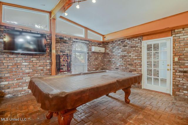 28 Woodglen Drive, Gulfport, MS 39507