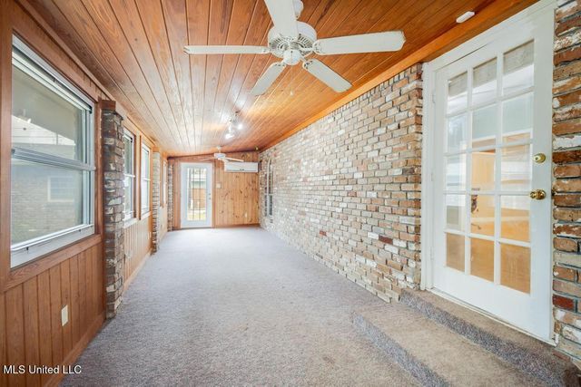 28 Woodglen Drive, Gulfport, MS 39507