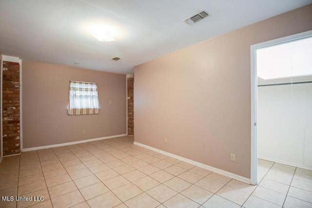 28 Woodglen Drive, Gulfport, MS 39507