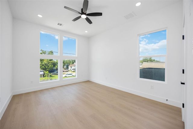 3920 Aledo Street A-B, Houston, TX 77051