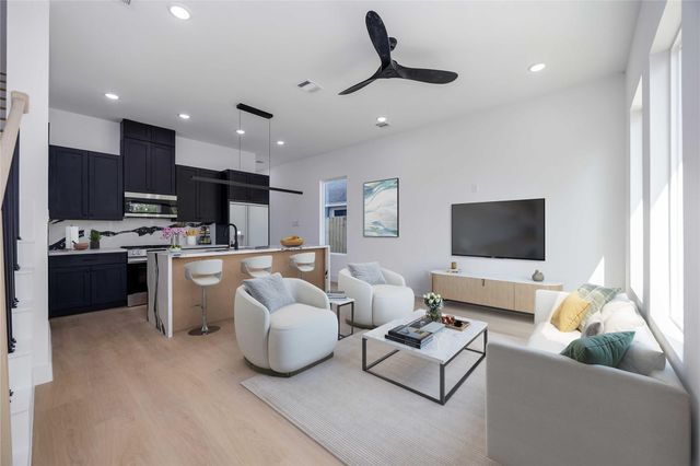 3920 Aledo Street A-B, Houston, TX 77051