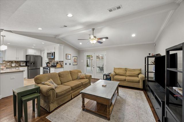 5802 Belrose Drive, Houston, TX 77035