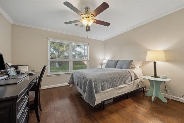 5802 Belrose Drive, Houston, TX 77035