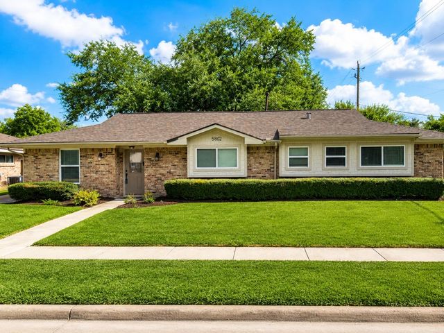 5802 Belrose Drive, Houston, TX 77035