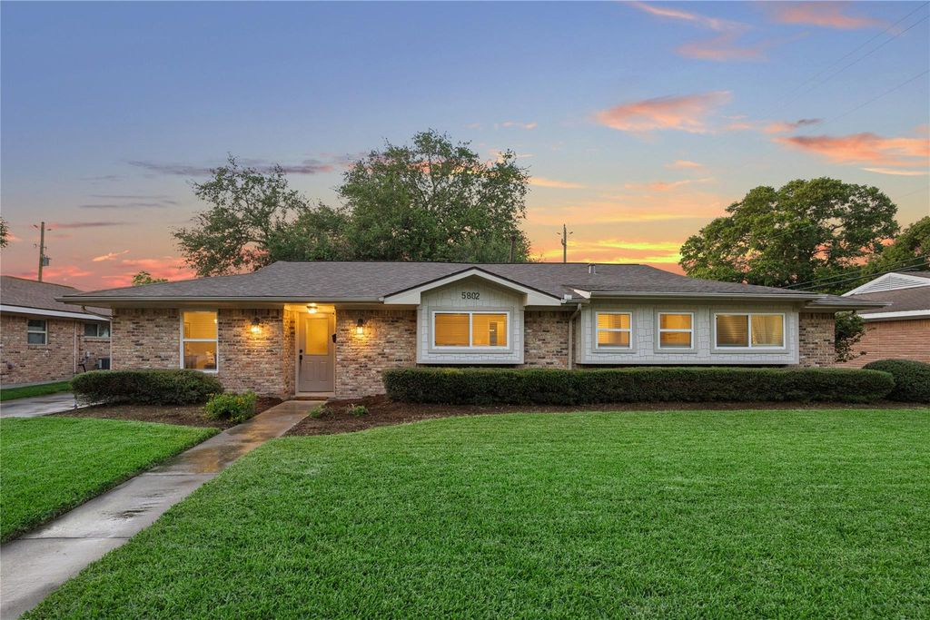 5802 Belrose Drive, Houston, TX 77035