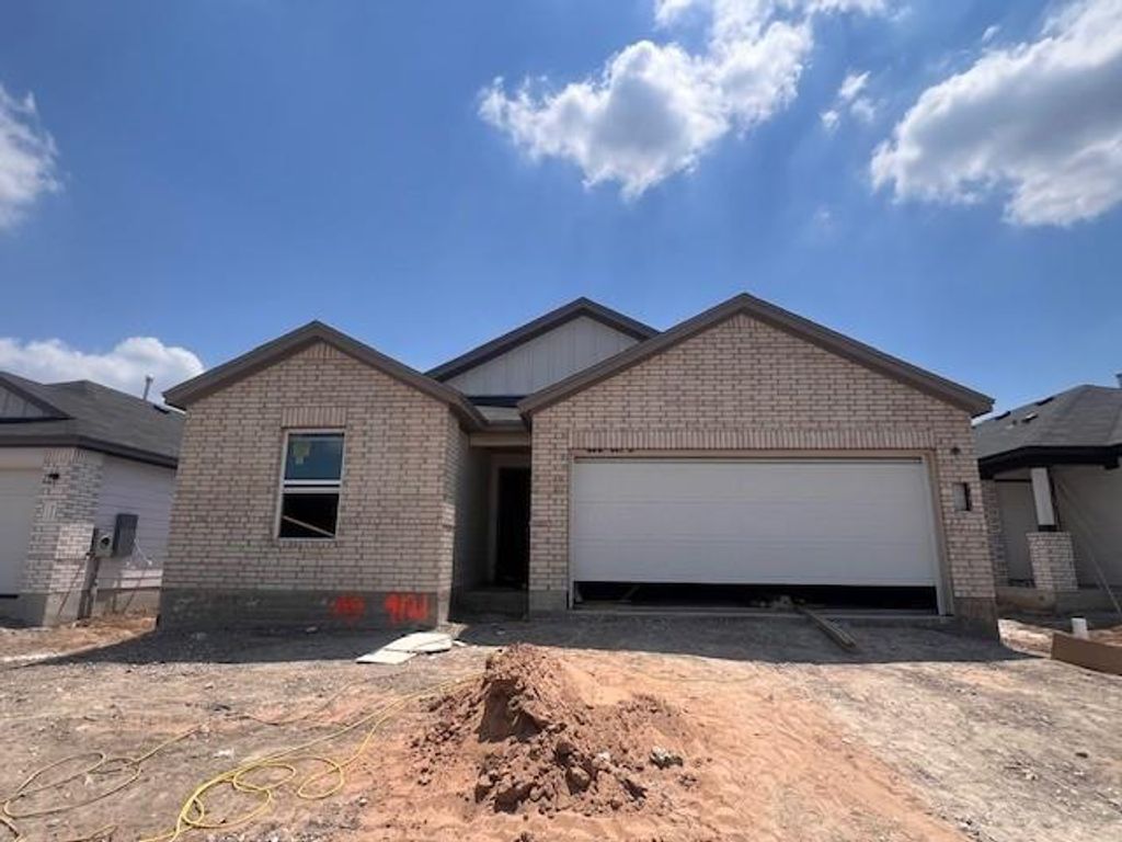 9121 Furman DR, Austin, TX 78747