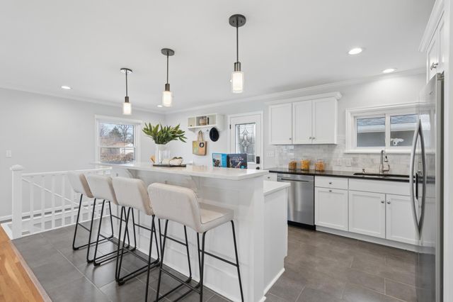 7201 Upton Avenue S, Richfield, MN 55423