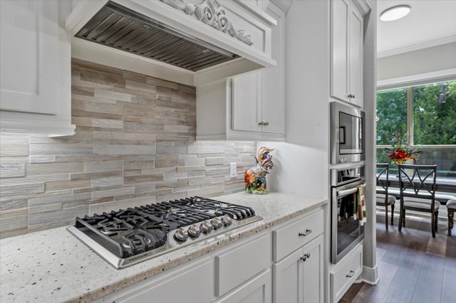 14486 Meadow Glen, Lindale, TX 75771