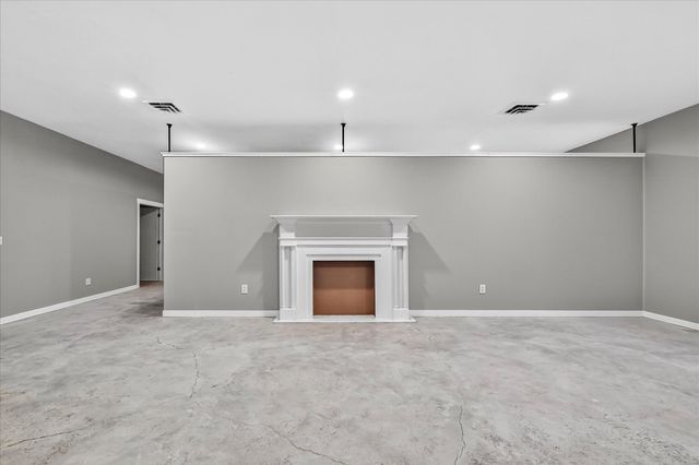 206 N Main Street, Rogersville, MO 65742