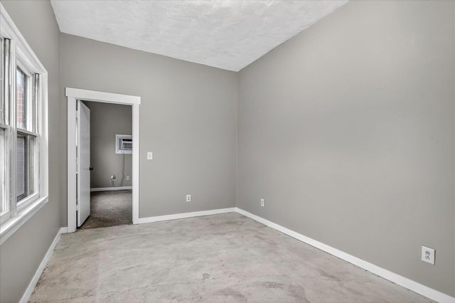206 N Main Street, Rogersville, MO 65742