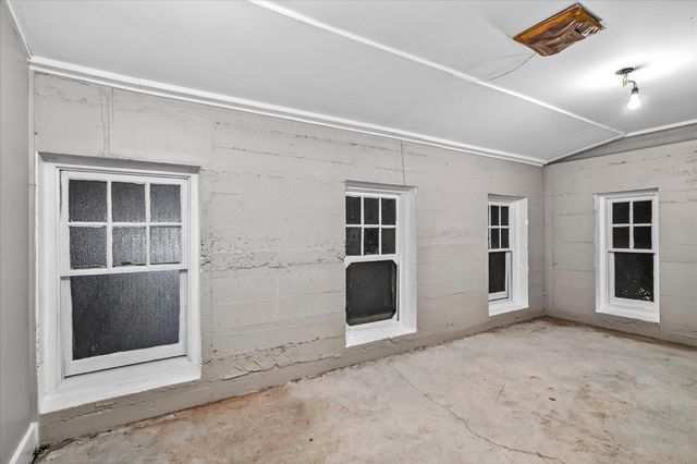 206 N Main Street, Rogersville, MO 65742