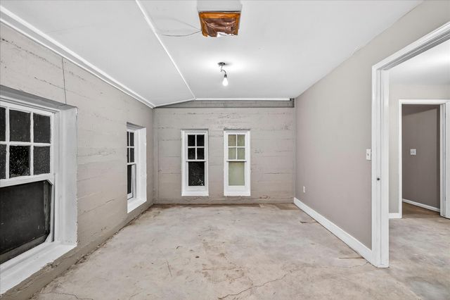 206 N Main Street, Rogersville, MO 65742