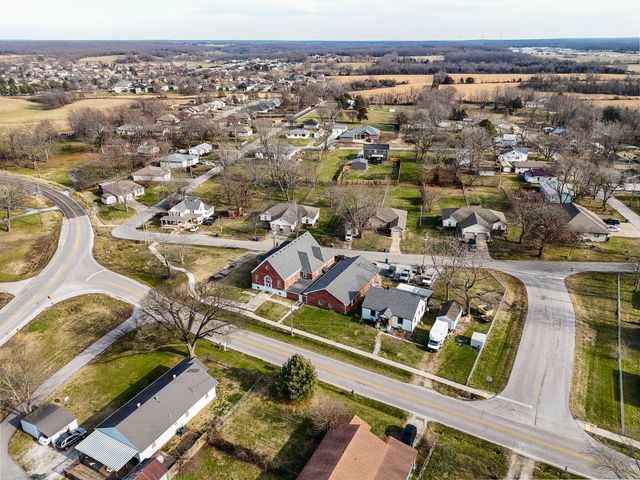 206 N Main Street, Rogersville, MO 65742