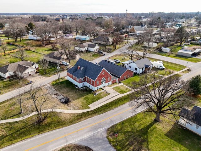 206 N Main Street, Rogersville, MO 65742