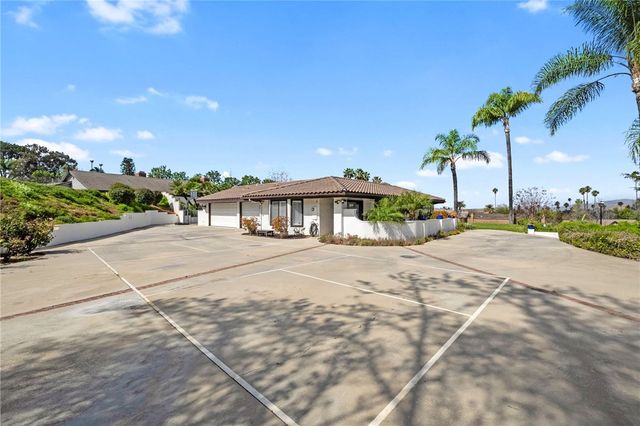2429 Chauncy Place, Riverside, CA 92506