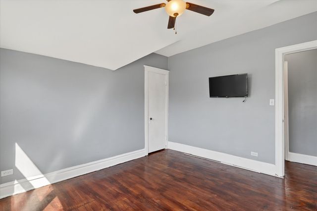 1 E 114th Street, Chicago, IL 60628