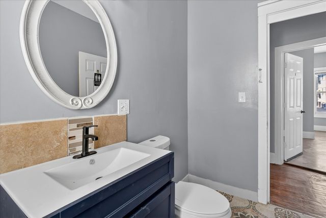 1 E 114th Street, Chicago, IL 60628