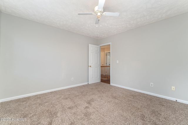 1908 Daphne Circle, Fayetteville, NC 28304