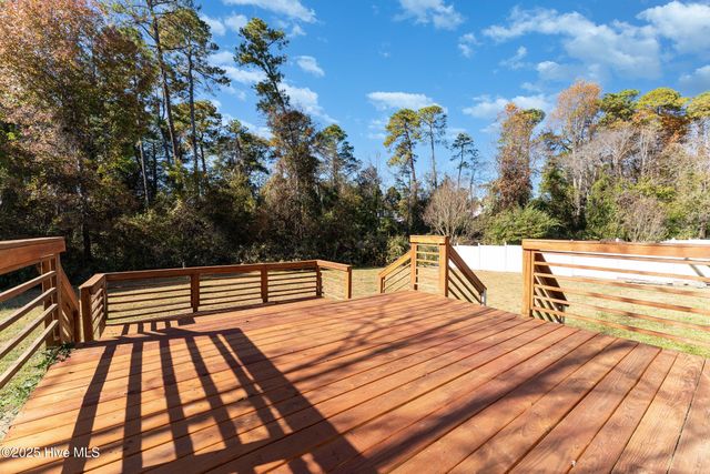 1908 Daphne Circle, Fayetteville, NC 28304