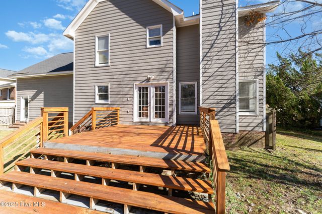 1908 Daphne Circle, Fayetteville, NC 28304