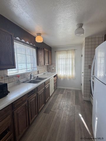 3502 DUNN AVE, Cheyenne, WY 82001