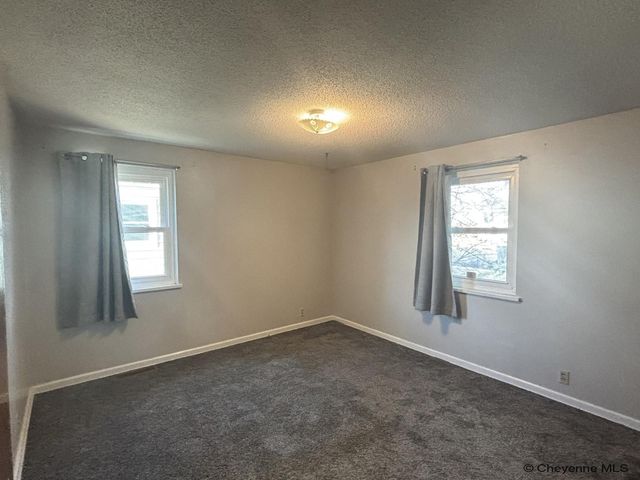 3502 DUNN AVE, Cheyenne, WY 82001