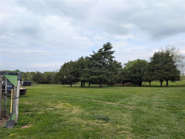 11109 S Old Cincinnati Road, Lincoln, AR 72744